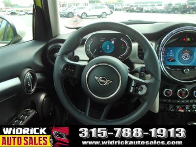 2023 MINI Hardtop 4 Door Cooper S   - Photo 7 - Watertown, NY 13601