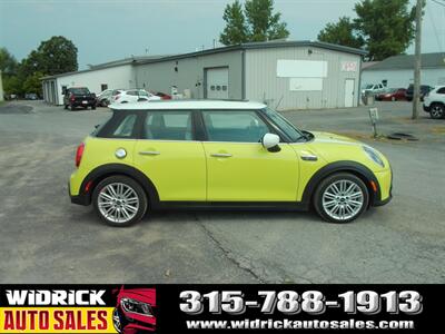 2023 MINI Hardtop 4 Door Cooper S   - Photo 11 - Watertown, NY 13601