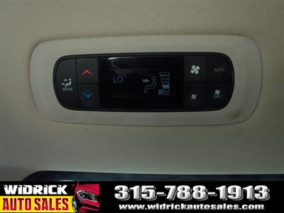 2022 Chrysler Pacifica Touring L - Photo 13 - Watertown, NY 13601