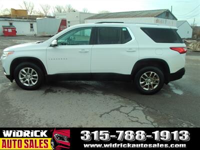 2018 Chevrolet Traverse LT Cloth   - Photo 8 - Watertown, NY 13601