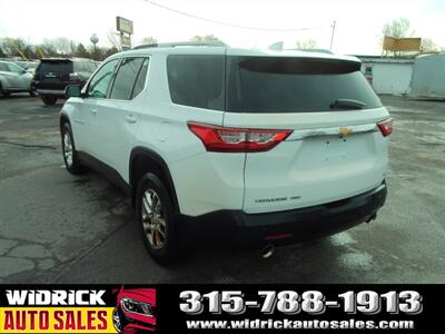 2018 Chevrolet Traverse LT Cloth   - Photo 7 - Watertown, NY 13601