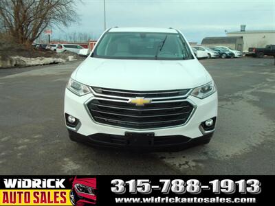 2018 Chevrolet Traverse LT Cloth   - Photo 2 - Watertown, NY 13601