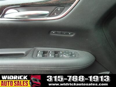 2021 Cadillac XT5 Premium Luxury - Photo 8 - Watertown, NY 13601