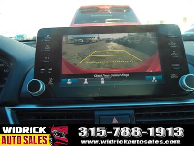 2018 Honda Accord EX-L w/Navigation   - Photo 10 - Watertown, NY 13601