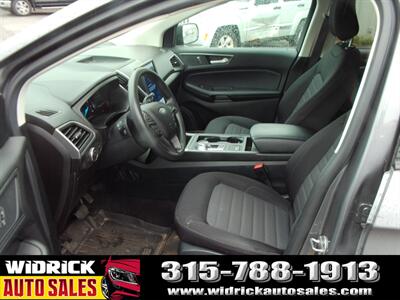 2022 Ford Edge SE   - Photo 4 - Watertown, NY 13601