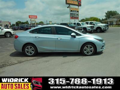 2017 Chevrolet Cruze LT   - Photo 8 - Watertown, NY 13601
