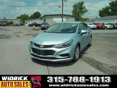 2017 Chevrolet Cruze LT   - Photo 3 - Watertown, NY 13601