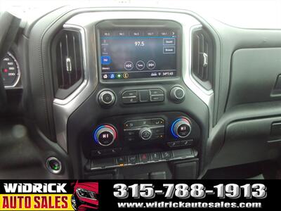 2022 Chevrolet Silverado 1500 Limited LT   - Photo 8 - Watertown, NY 13601