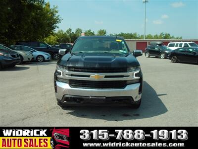 2022 Chevrolet Silverado 1500 Limited LT   - Photo 2 - Watertown, NY 13601