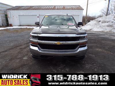 2018 Chevrolet Silverado 1500 LT   - Photo 2 - Watertown, NY 13601