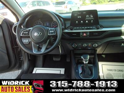 2021 Kia Forte LXS   - Photo 6 - Watertown, NY 13601