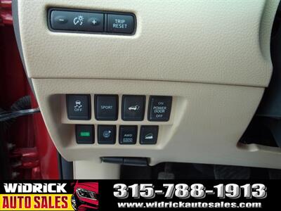 2016 Nissan Rogue SL - Photo 11 - Watertown, NY 13601