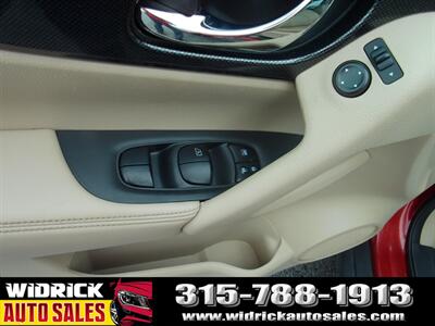 2016 Nissan Rogue SL - Photo 9 - Watertown, NY 13601