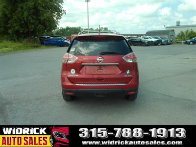 2016 Nissan Rogue SL   - Photo 6 - Watertown, NY 13601
