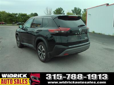 2021 Nissan Rogue SV   - Photo 7 - Watertown, NY 13601
