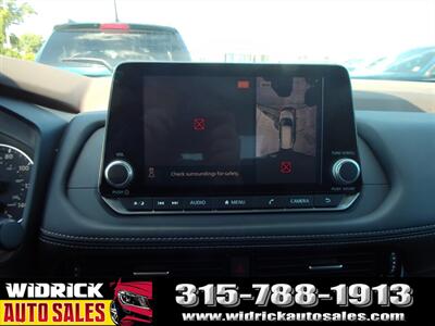 2021 Nissan Rogue SV   - Photo 9 - Watertown, NY 13601
