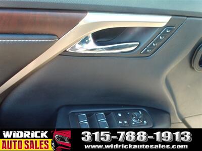 2022 Lexus RX 350   - Photo 13 - Watertown, NY 13601