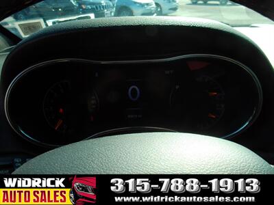 2021 Jeep Grand Cherokee Laredo X - Photo 13 - Watertown, NY 13601