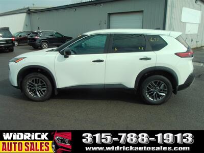 2023 Nissan Rogue S   - Photo 8 - Watertown, NY 13601