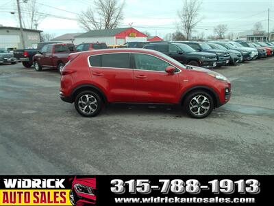 2020 Kia Sportage LX   - Photo 4 - Watertown, NY 13601