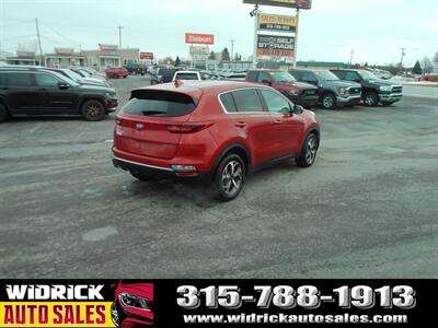 2020 Kia Sportage LX   - Photo 5 - Watertown, NY 13601