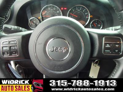 2017 Jeep Wrangler Sport   - Photo 7 - Watertown, NY 13601