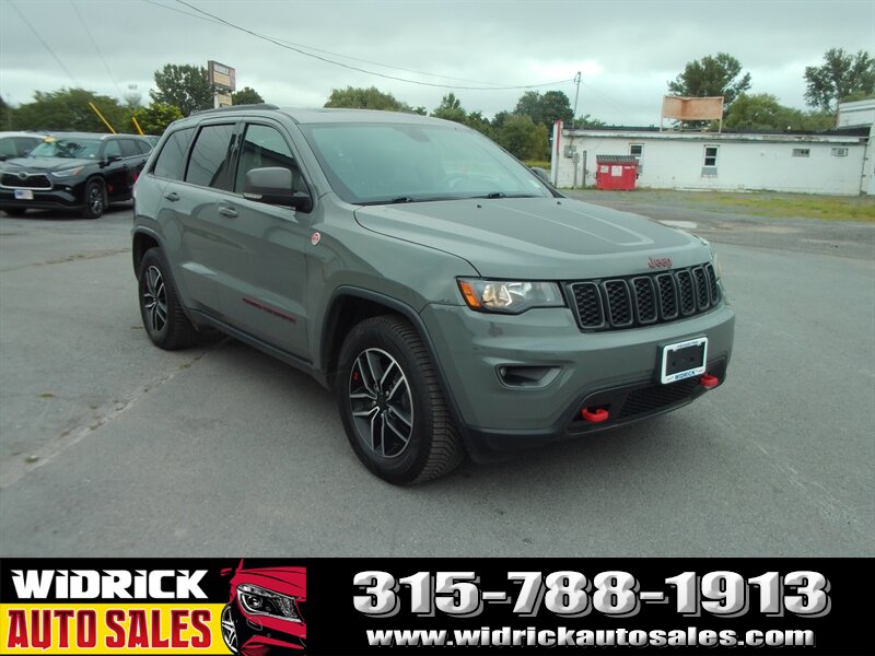 2020 Jeep Grand Cherokee Trailhawk   - Photo 1 - Watertown, NY 13601
