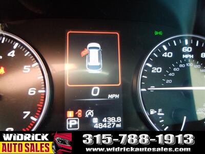 2022 Subaru Outback Premium   - Photo 9 - Watertown, NY 13601