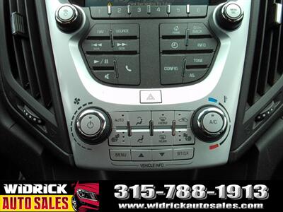 2017 Chevrolet Equinox Premier   - Photo 12 - Watertown, NY 13601