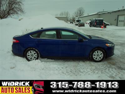 2013 Ford Fusion S   - Photo 4 - Watertown, NY 13601