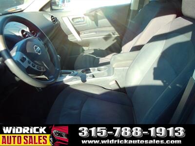 2013 Nissan Rogue S   - Photo 4 - Watertown, NY 13601