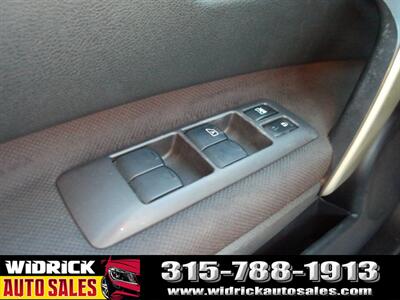 2013 Nissan Rogue S   - Photo 11 - Watertown, NY 13601