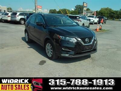 2022 Nissan Rogue Sport SV - Photo 1 - Watertown, NY 13601