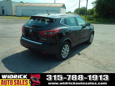 2022 Nissan Rogue Sport SV - Photo 15 - Watertown, NY 13601