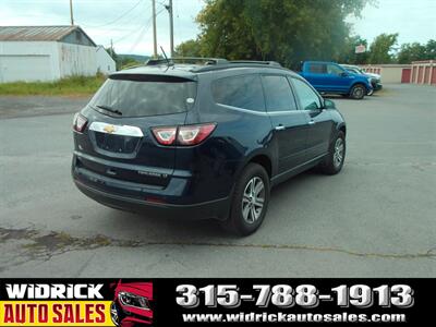 2015 Chevrolet Traverse LT - Photo 5 - Watertown, NY 13601