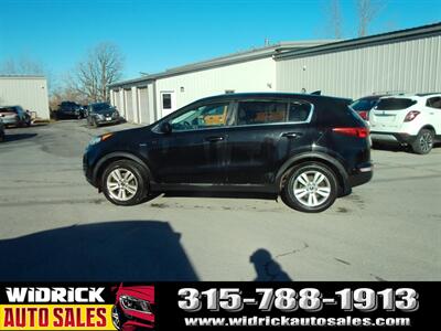2017 Kia Sportage LX   - Photo 8 - Watertown, NY 13601