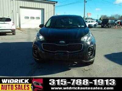 2017 Kia Sportage LX   - Photo 2 - Watertown, NY 13601