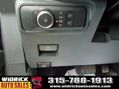 2022 Ford Bronco Big Bend   - Photo 10 - Watertown, NY 13601