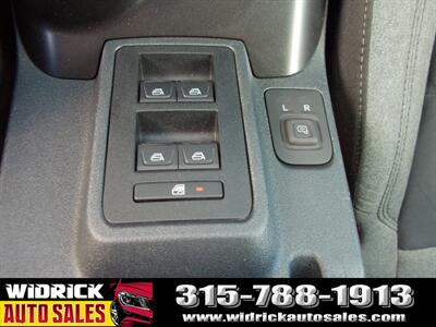 2022 Ford Bronco Big Bend   - Photo 11 - Watertown, NY 13601