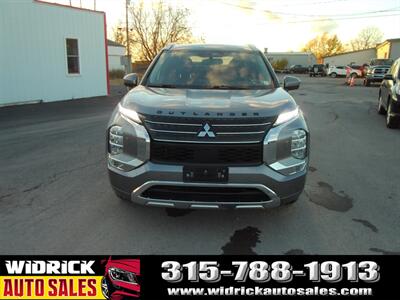 2022 Mitsubishi Outlander SEL - Photo 2 - Watertown, NY 13601