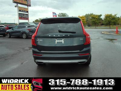 2021 Volvo XC90 T5 Momentum   - Photo 6 - Watertown, NY 13601