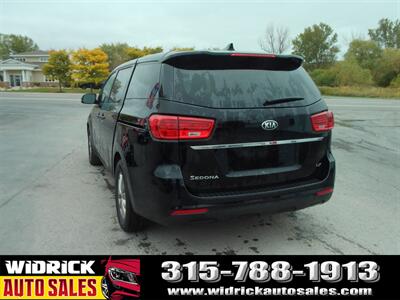 2020 Kia Sedona LX   - Photo 7 - Watertown, NY 13601