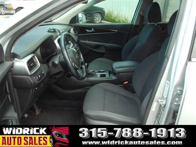 2020 Kia Sorento LX - Photo 4 - Watertown, NY 13601