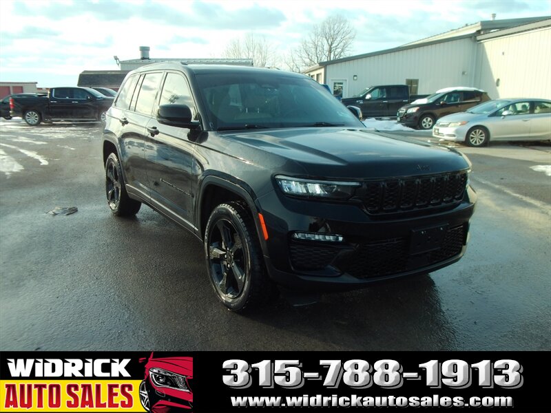 2023 Jeep Grand Cherokee Limited   - Photo 1 - Watertown, NY 13601