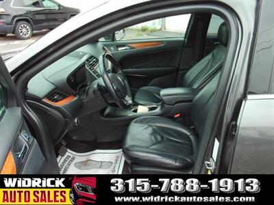 2018 Lincoln MKC Select   - Photo 4 - Watertown, NY 13601