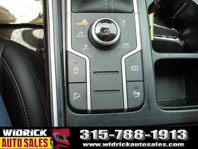 2022 Kia Sorento X-Line S   - Photo 11 - Watertown, NY 13601