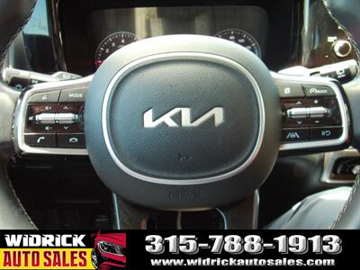 2022 Kia Sorento X-Line S   - Photo 8 - Watertown, NY 13601
