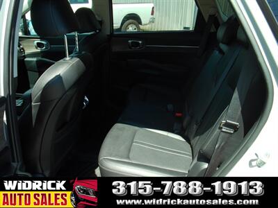 2022 Kia Sorento X-Line S   - Photo 5 - Watertown, NY 13601