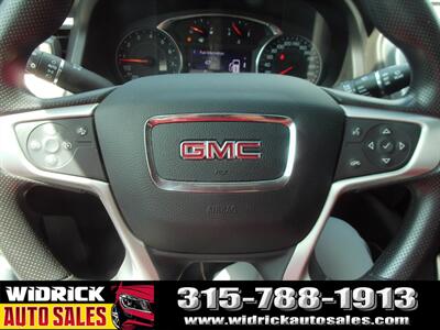 2022 GMC Acadia SLE - Photo 8 - Watertown, NY 13601