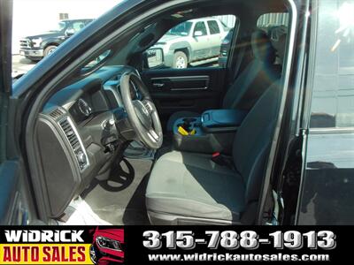 2022 RAM 1500 Classic Warlock   - Photo 4 - Watertown, NY 13601